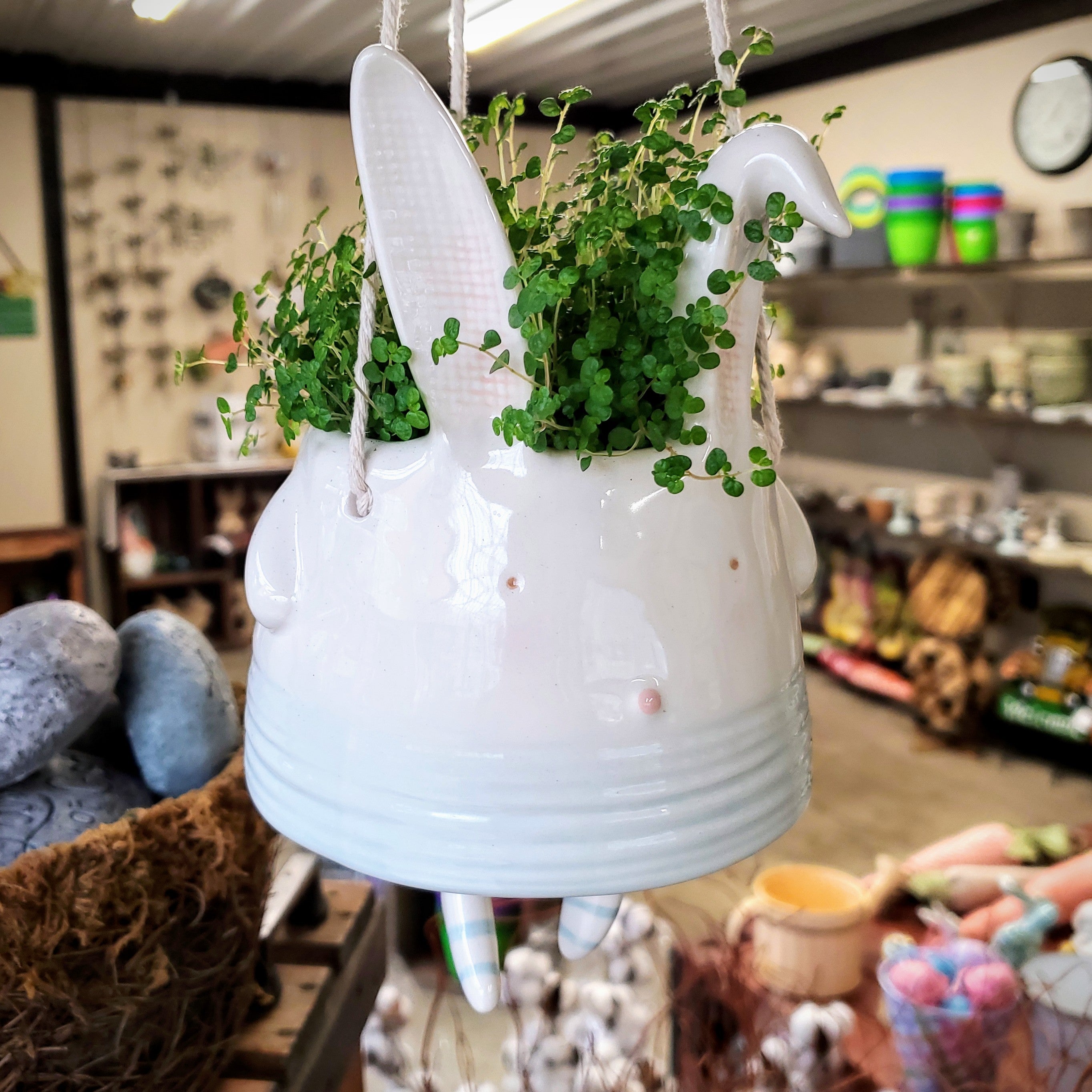 Hanging Bunny Planter with Dangle Legs