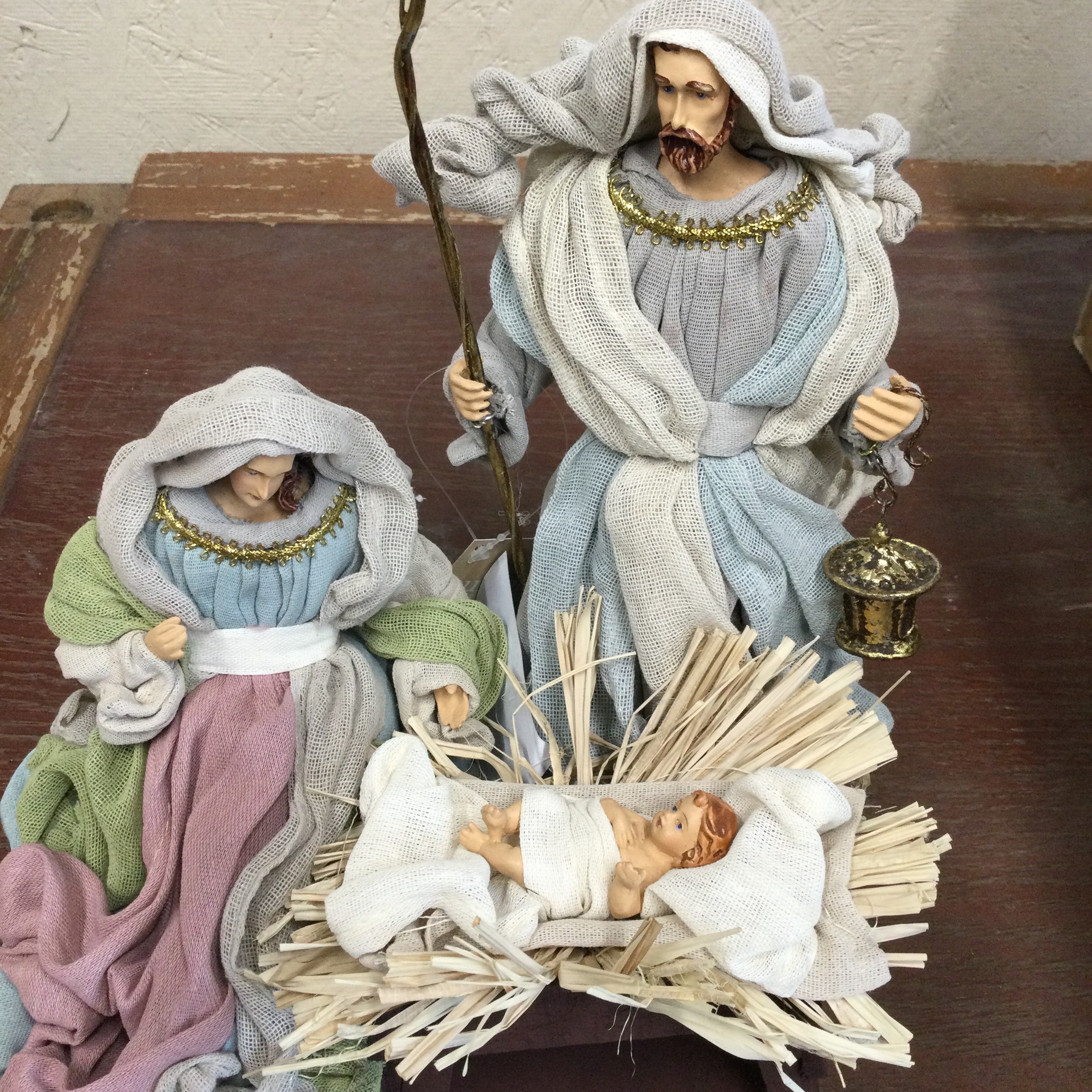 10” Color Nativity Scene